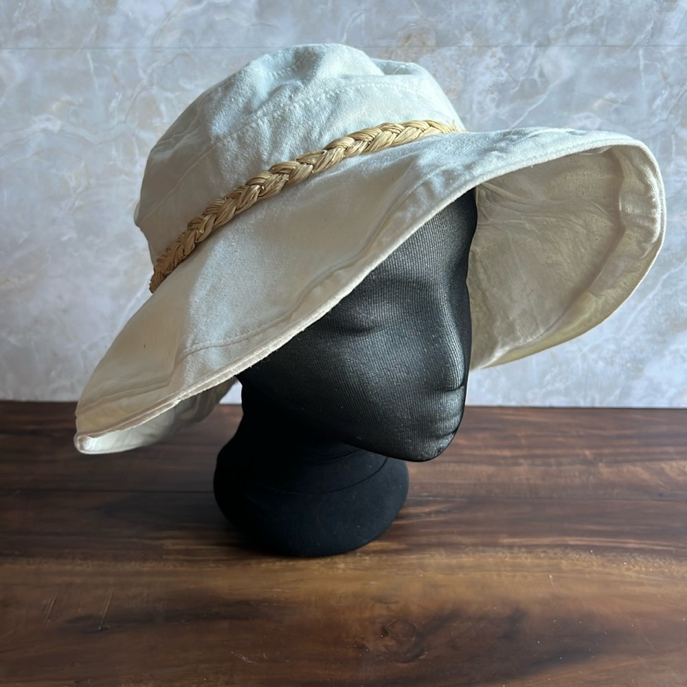 Floppy adjustable 100% cotton canvas hat by Top Cover Australia BX22